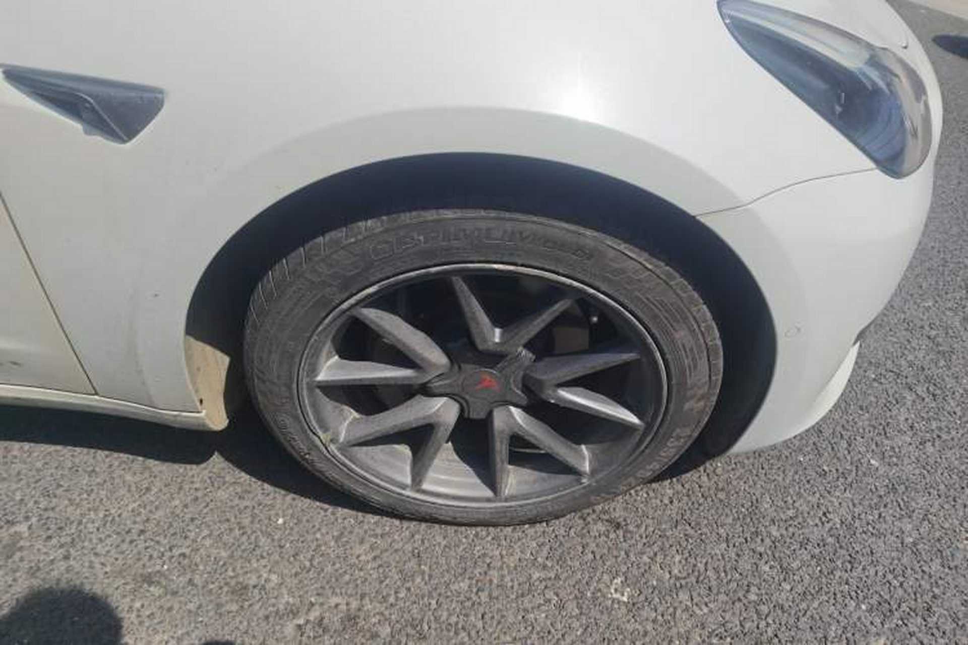Used Tesla Model 3 2021 Revised Version Standard Range Rear-Wheel Drive Upgraded Edition 3D1 Right Front Wheel Hub