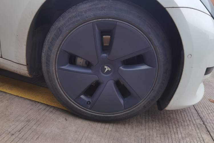 Used Tesla Model 3 2021 Revised Version Standard Range Rear-Wheel Drive Upgraded Edition 3D1 Right Front Wheel Hub