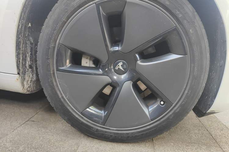 Used Tesla Model 3 2021 Revised Version Standard Range Rear-Wheel Drive Upgraded Edition 3D1 Right Front Wheel Hub