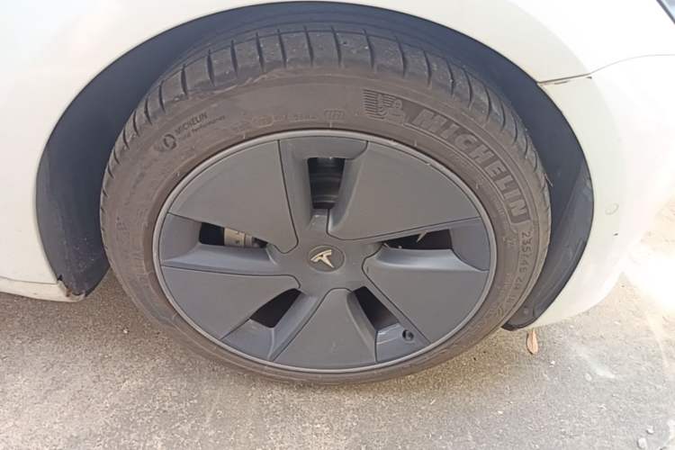 Used Tesla Model 3 2021 Revised Version Standard Range Rear-Wheel Drive Upgraded Edition 3D1 Right Front Wheel Hub