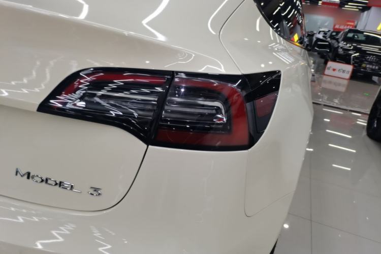 Used Tesla Model 3 2021 Standard Range Rear-Wheel Drive Upgraded Version 3D6 Right Rear Taillight