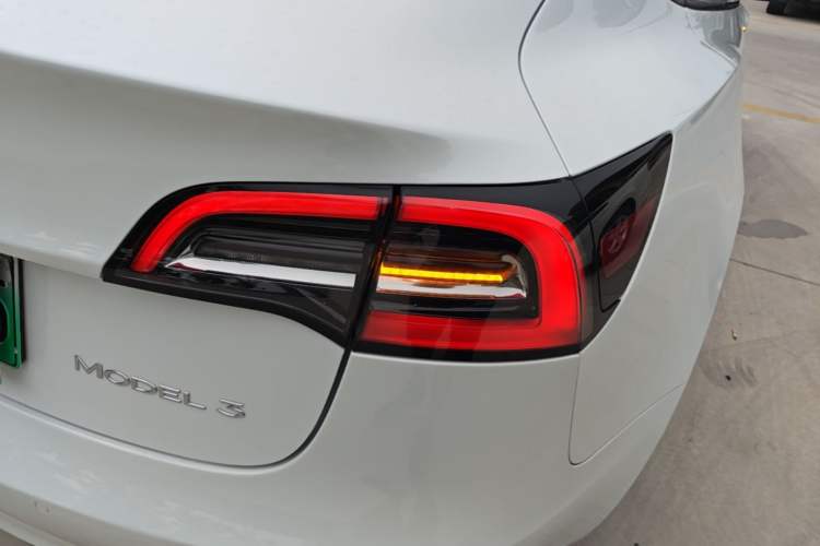 Used Tesla Model 3 2021 Revised Version Standard Range Rear-Wheel Drive Upgraded Edition 3D1 Right Rear Taillight