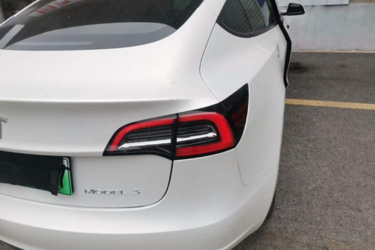 Used Tesla Model 3 2021 Revised Version Standard Range Rear-Wheel Drive Upgraded Edition 3D1 Right Rear Taillight
