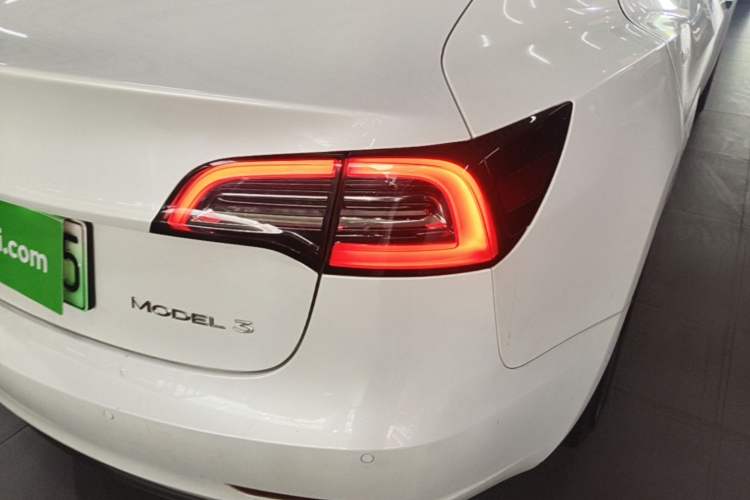 Used Tesla Model 3 2021 Revised Version Standard Range Rear-Wheel Drive Upgraded Edition 3D1 Right Rear Taillight