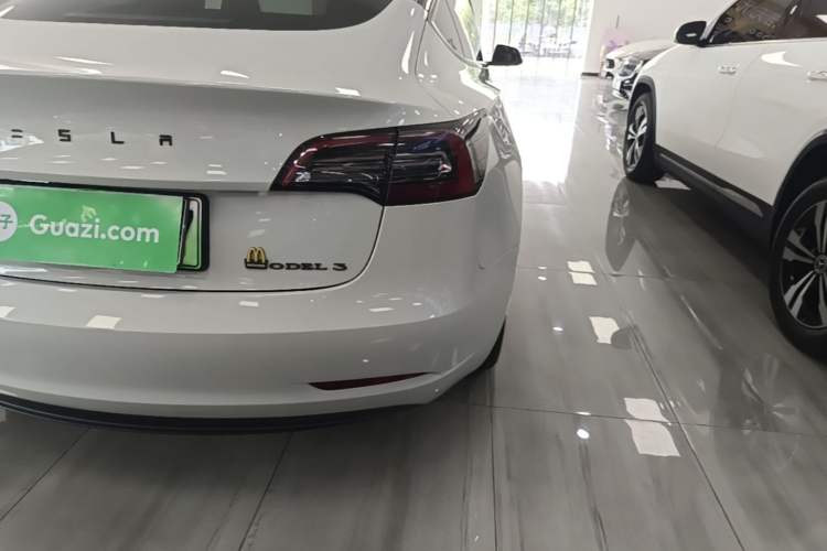 Used Tesla Model 3 2021 Standard Range Rear-Wheel Drive Upgraded Version 3D6 Right Rear Taillight