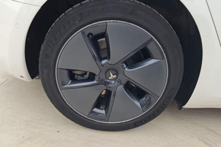 Used Tesla Model 3 2021 Revised Version Standard Range Rear-Wheel Drive Upgraded Edition 3D1 Right Rear Wheel Hub