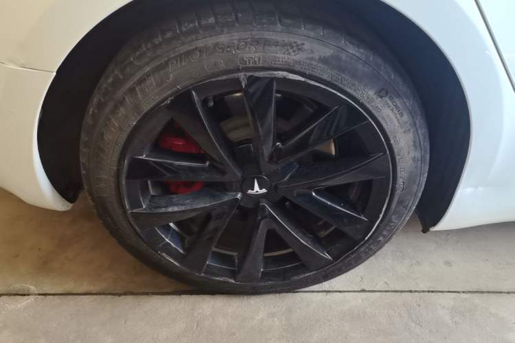 Used Tesla Model 3 2021 Revised Version Standard Range Rear-Wheel Drive Upgraded Edition 3D1 Right Rear Wheel Hub