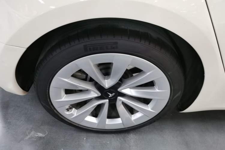 Used Tesla Model 3 2021 Revised Version Standard Range Rear-Wheel Drive Upgraded Edition 3D1 Right Rear Wheel Hub