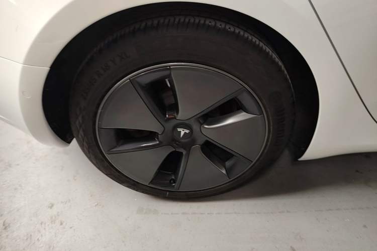 Used Tesla Model 3 2021 Revised Version Standard Range Rear-Wheel Drive Upgraded Edition 3D1 Right Rear Wheel Hub