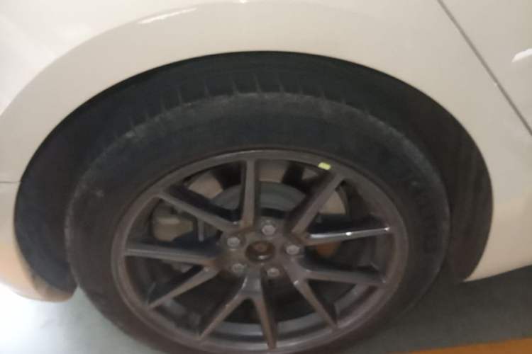 Used Tesla Model 3 2021 Standard Range Rear-Drive Upgraded Version Right Rear Wheel Hub