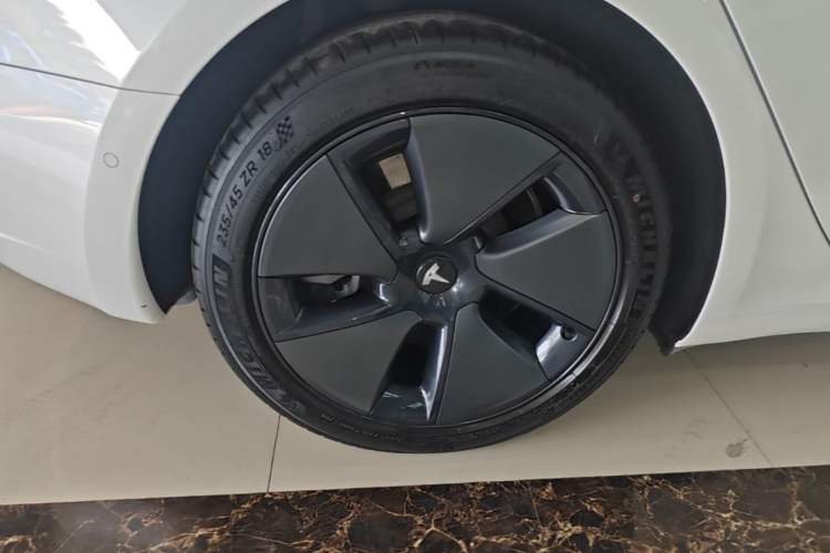 Used Tesla Model 3 2021 Standard Range Rear-Wheel Drive Upgraded Version 3D6 Right Rear Wheel Hub