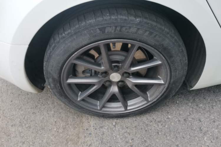 Used Tesla Model 3 2021 Revised Version Standard Range Rear-Wheel Drive Upgraded Edition 3D1 Right Rear Wheel Hub