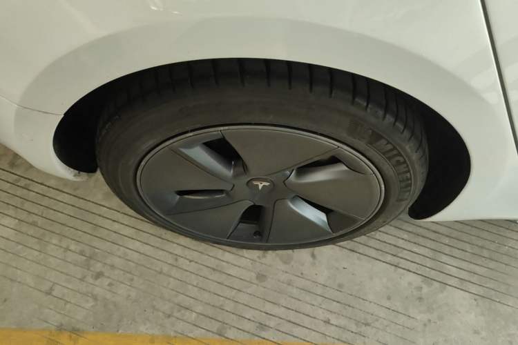 Used Tesla Model 3 2021 Revised Version Standard Range Rear-Wheel Drive Upgraded Edition 3D1 Right Rear Wheel Hub