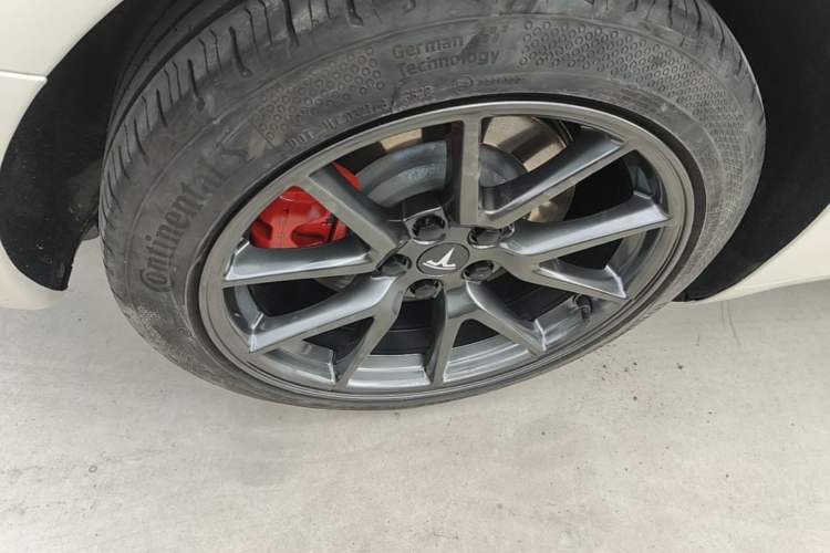 Used Tesla Model 3 2021 Standard Range Rear-Wheel Drive Upgraded Version 3D6 Right Rear Wheel Hub
