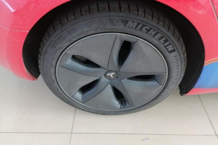 Used Tesla Model 3 2021 Standard Range Rear-Drive Upgraded Version Right Rear Wheel Hub