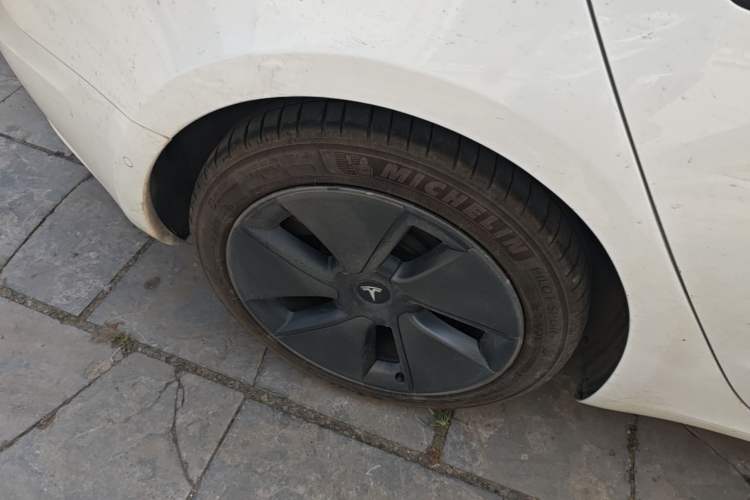 Used Tesla Model 3 2021 Standard Range Rear-Drive Upgraded Version Right Rear Wheel Hub