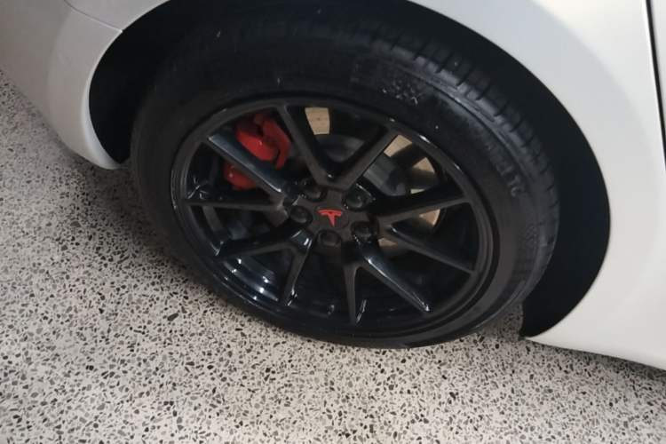 Used Tesla Model 3 2021 Standard Range Rear-Wheel Drive Upgraded Version 3D6 Right Rear Wheel Hub