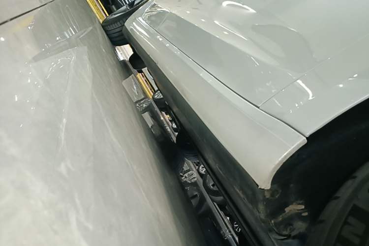Used Tesla Model 3 2021 Standard Range Rear-Drive Upgraded Version Right Side Sill