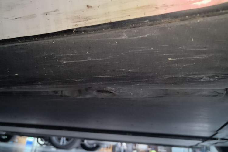 Used Tesla Model 3 2021 Standard Range Rear-Drive Upgraded Version Right Side Sill
