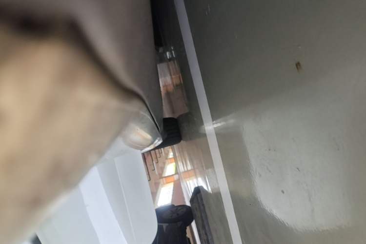Used Tesla Model 3 2021 Standard Range Rear-Wheel Drive Upgraded Version 3D6 Right Side Sill