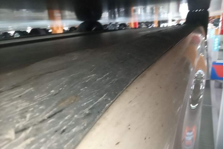Used Tesla Model 3 2021 Standard Range Rear-Drive Upgraded Version Right Side Sill
