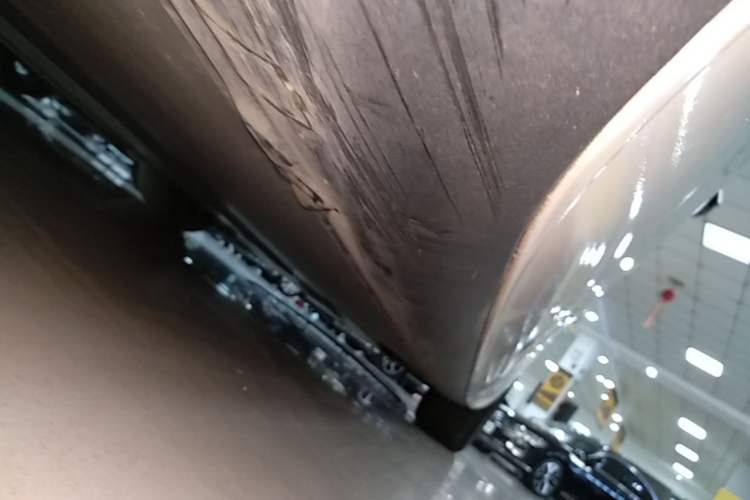 Used Tesla Model 3 2021 Standard Range Rear-Wheel Drive Upgraded Version 3D6 Right Side Sill