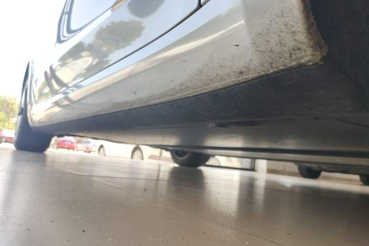 Used Tesla Model 3 2021 Standard Range Rear-Wheel Drive Upgraded Version 3D6 Right Side Sill