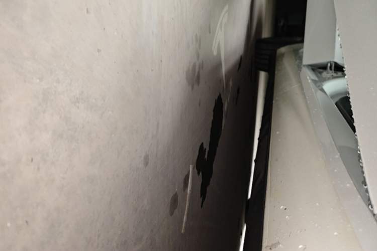 Used Tesla Model 3 2021 Standard Range Rear-Drive Upgraded Version Right Side Sill