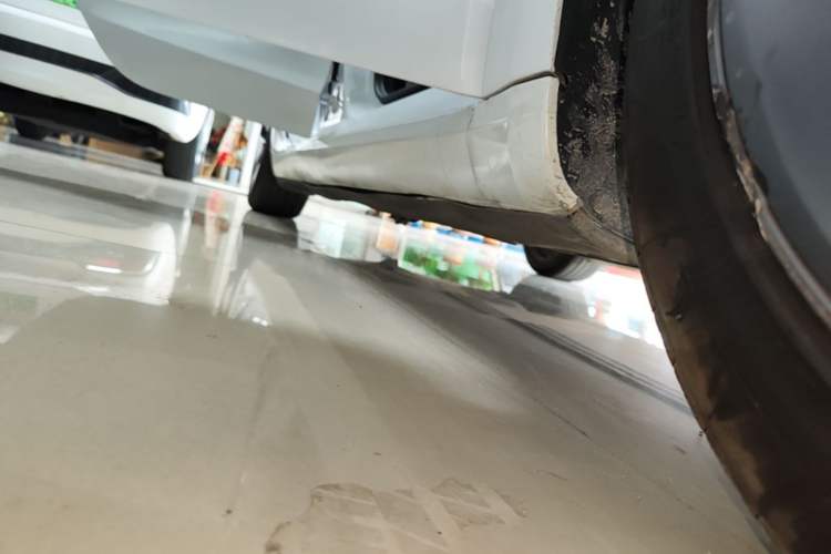 Used Tesla Model 3 2021 Standard Range Rear-Wheel Drive Upgraded Version 3D6 Right Side Sill