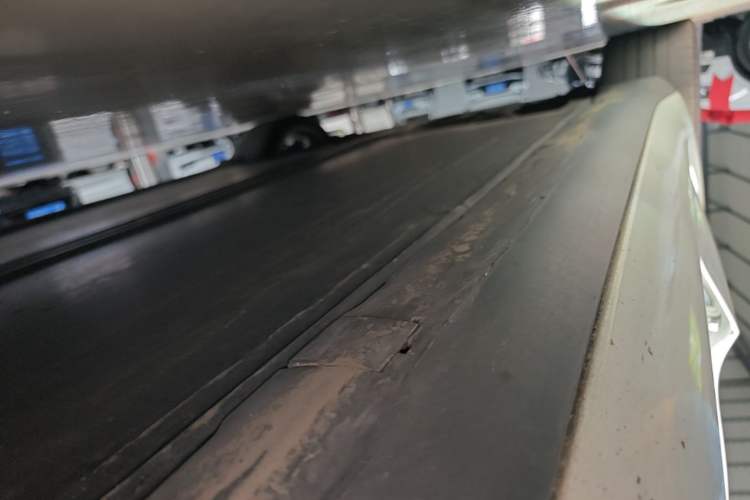 Used Tesla Model 3 2021 Standard Range Rear-Drive Upgraded Version Right Side Sill