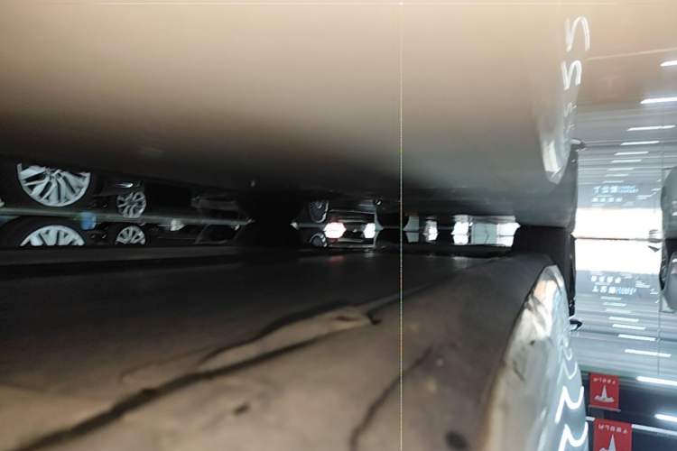 Used Tesla Model 3 2021 Standard Range Rear-Wheel Drive Upgraded Version 3D6 Right Side Sill
