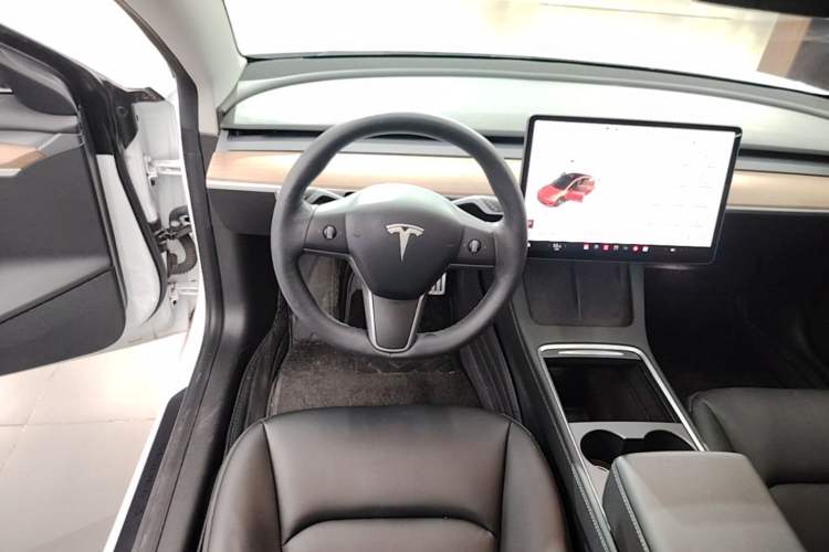 Used Tesla Model 3 2021 Performance High-Performance All-Wheel-Drive Version Steering Wheel