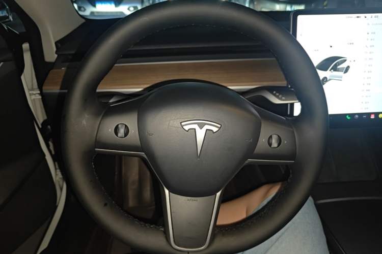 Used Tesla Model 3 2021 Standard Range Rear-Wheel Drive Upgraded Version 3D6 Steering Wheel