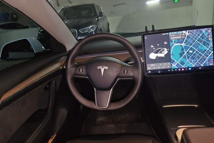 Used Tesla Model 3 2021 Standard Range Rear-Drive Upgraded Version Steering Wheel