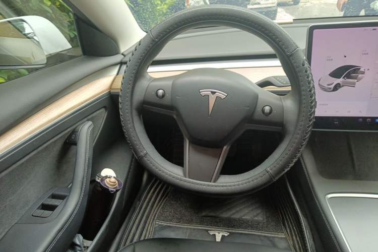 Used Tesla Model 3 2021 Standard Range Rear-Drive Upgraded Version Steering Wheel