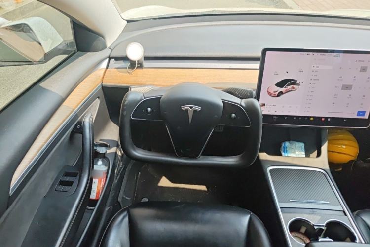Used Tesla Model 3 2021 Performance High-Performance All-Wheel-Drive Version Steering Wheel