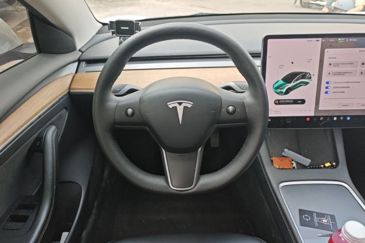 Used Tesla Model 3 2021 Standard Range Rear-Wheel Drive Upgraded Version 3D6 Steering Wheel