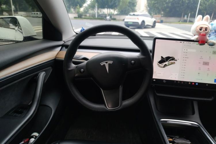 Used Tesla Model 3 2021 Standard Range Rear-Drive Upgraded Version Steering Wheel