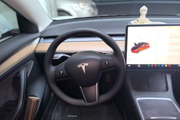 Used Tesla Model 3 2021 Standard Range Rear-Wheel Drive Upgraded Version 3D6 Steering Wheel