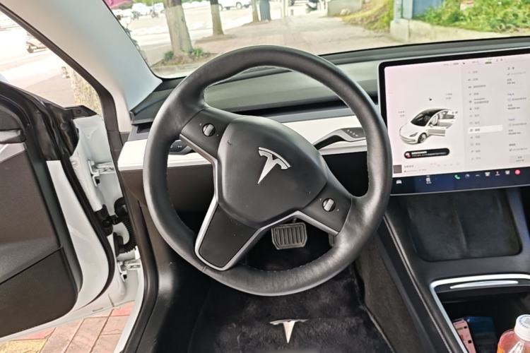 Used Tesla Model 3 2021 Standard Range Rear-Wheel Drive Upgraded Version 3D6 Steering Wheel