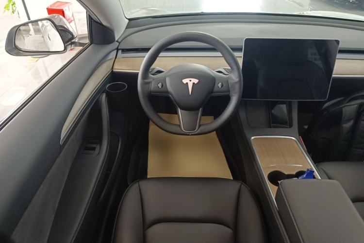 Used Tesla Model 3 2021 Standard Range Rear-Wheel Drive Upgraded Version 3D6 Steering Wheel