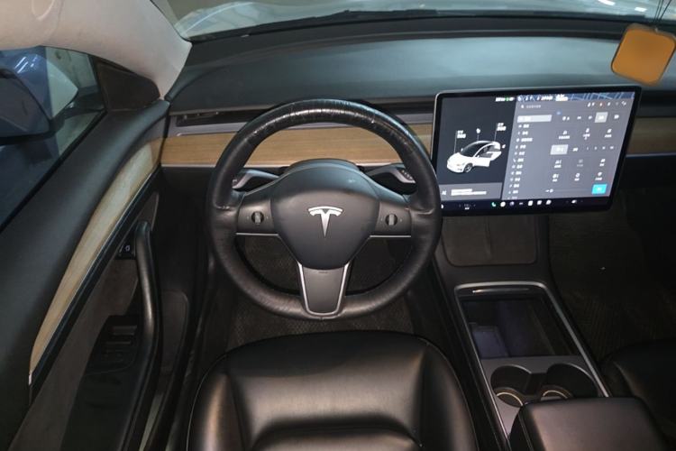 Used Tesla Model 3 2021 Performance High-Performance All-Wheel-Drive Version 3D6 Steering Wheel