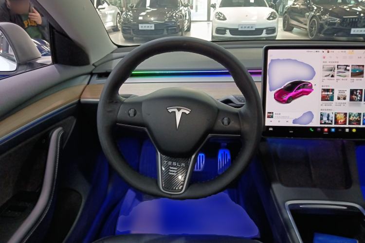 Used Tesla Model 3 2021 Standard Range Rear-Wheel Drive Upgraded Version 3D6 Steering Wheel