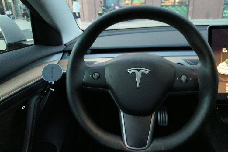 Used Tesla Model 3 2021 Standard Range Rear-Wheel Drive Upgraded Version 3D6 Steering Wheel