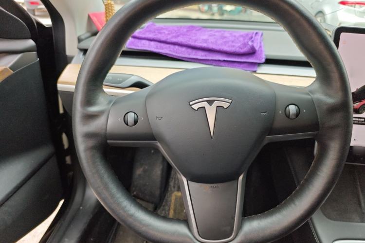 Used Tesla Model 3 2021 Standard Range Rear-Wheel Drive Upgraded Version 3D6 Steering Wheel