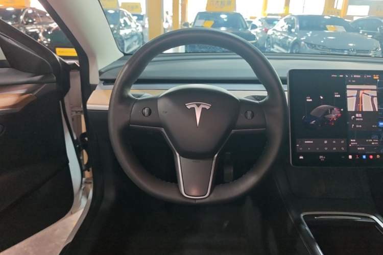 Used Tesla Model 3 2021 Standard Range Rear-Wheel Drive Upgraded Version 3D6 Steering Wheel