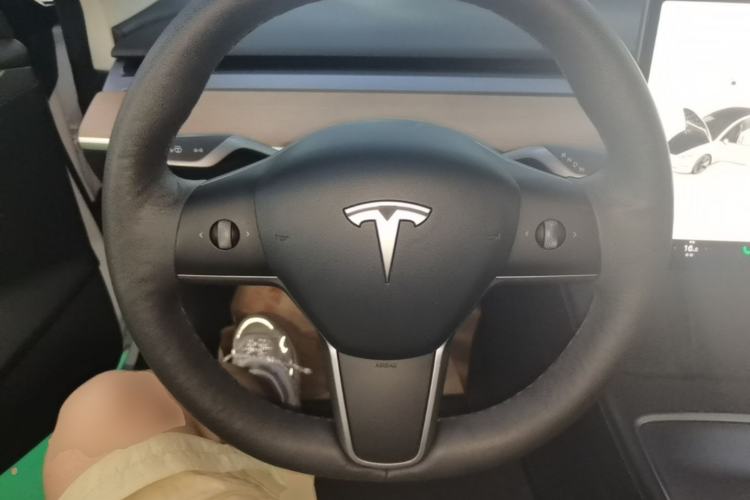 Used Tesla Model 3 2021 Standard Range Rear-Wheel Drive Upgraded Version 3D6 Steering Wheel
