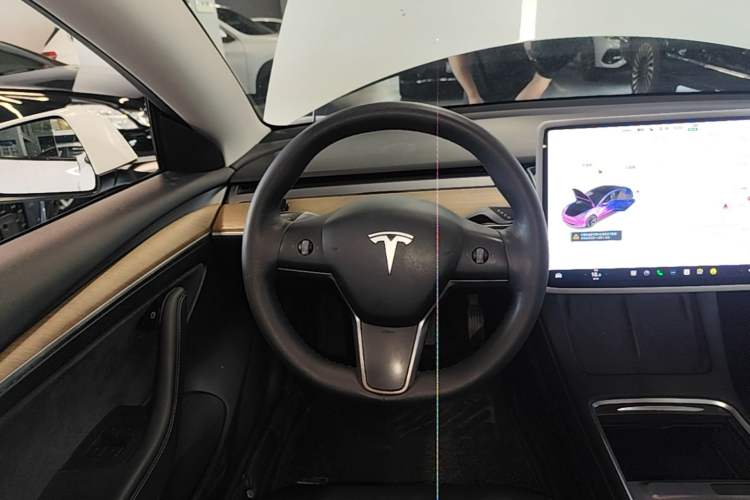 Used Tesla Model 3 2021 Standard Range Rear-Drive Upgraded Version Steering Wheel