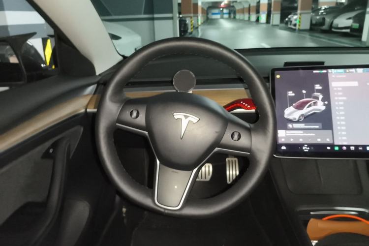 Used Tesla Model 3 2021 Revised Performance Version with All-Wheel Drive 3D1 Steering Wheel