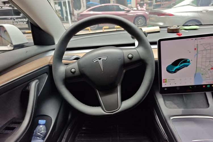 Used Tesla Model 3 2021 Standard Range Rear-Wheel Drive Upgraded Version 3D6 Steering Wheel
